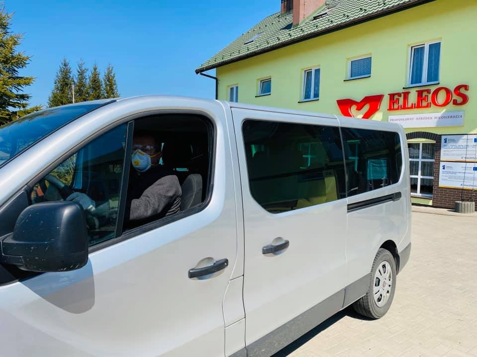 92647698_563674767601596_8448887874589294592_n